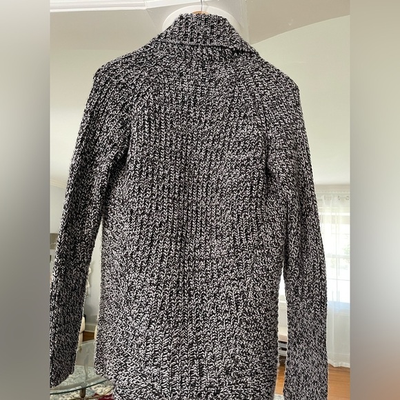 express women’s black and white gray chunky knit open front Cardigan siz small P - Picture 2 of 6